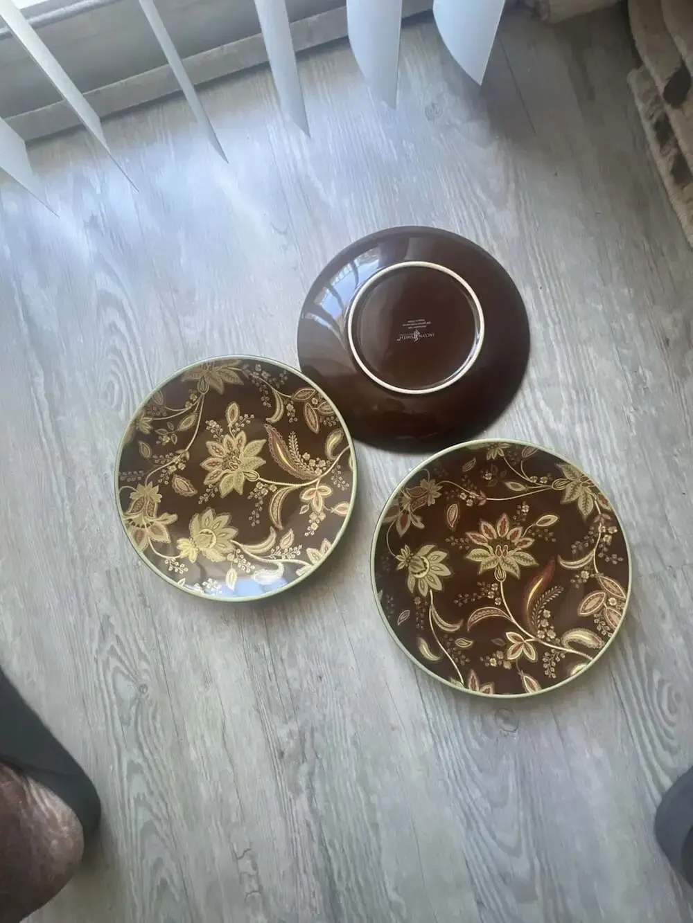 Jaclyn Smith Traditions Turkish Floral Brown Salad Plates, Set of 3